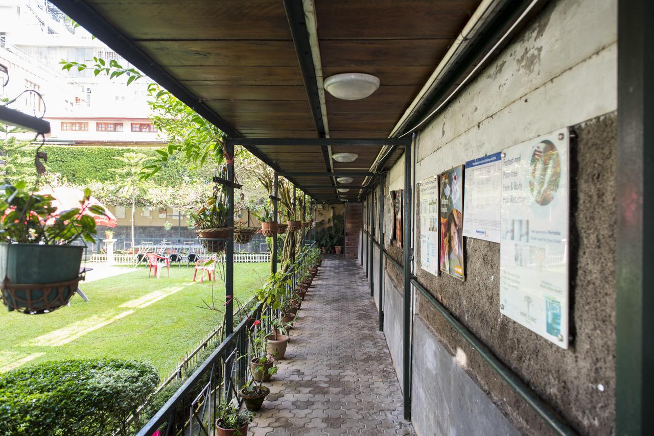 Oyo 2402 Hotel Highwinds Shillong Exterior foto