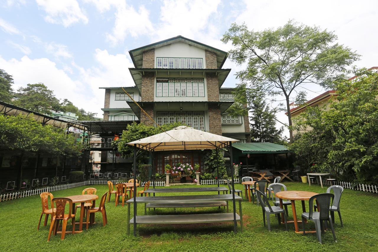 Oyo 2402 Hotel Highwinds Shillong Exterior foto