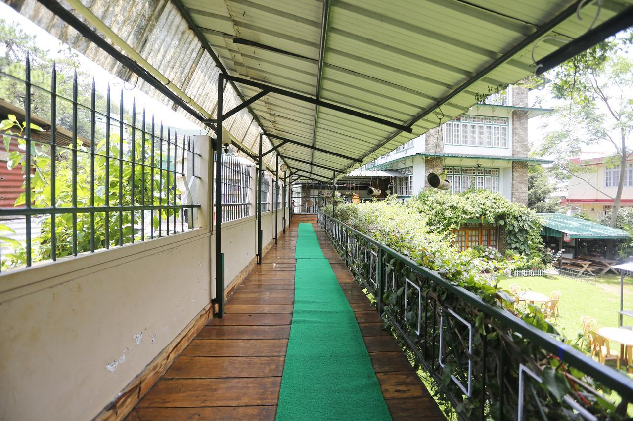 Oyo 2402 Hotel Highwinds Shillong Exterior foto