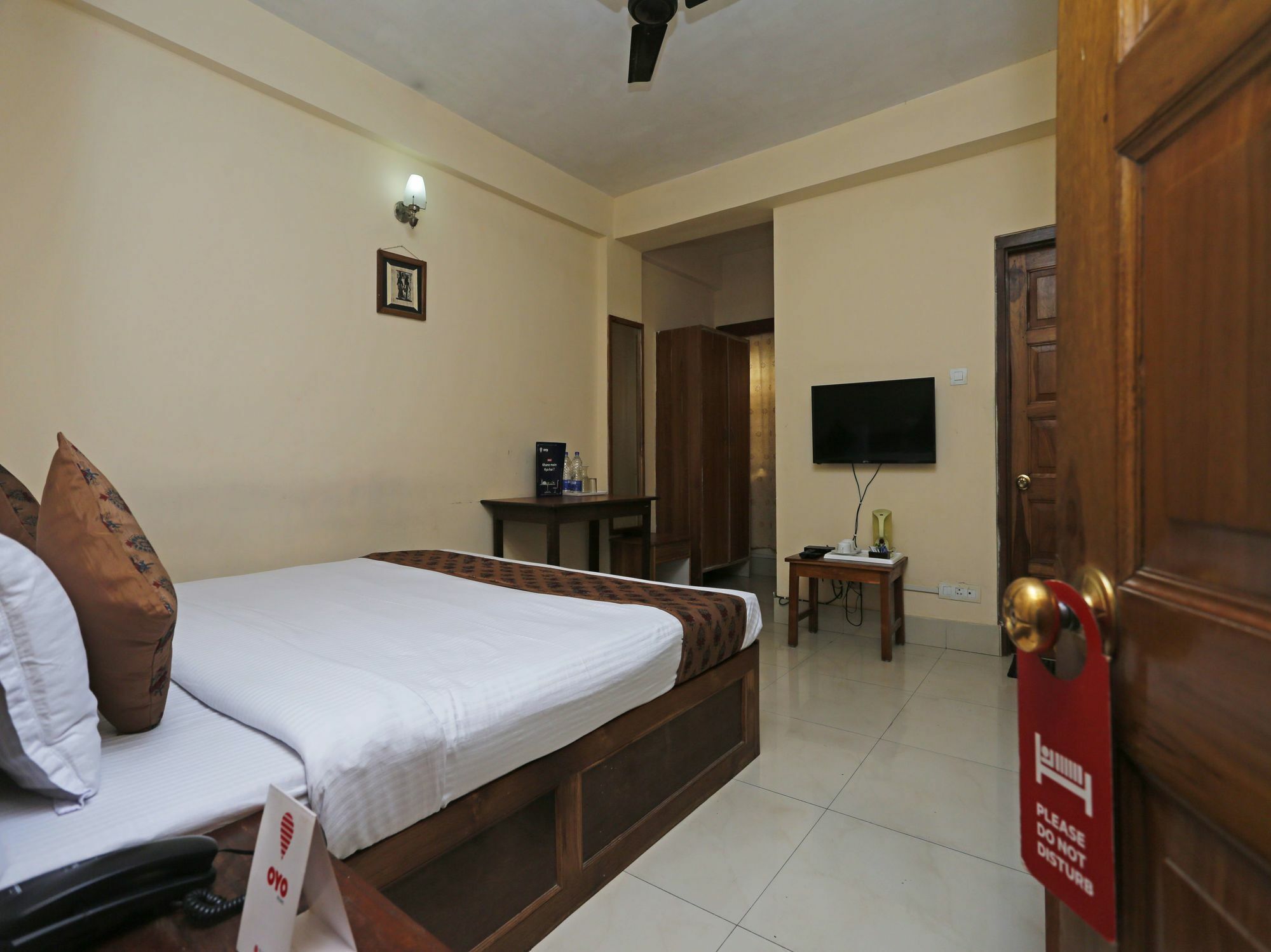 Oyo 2402 Hotel Highwinds Shillong Exterior foto